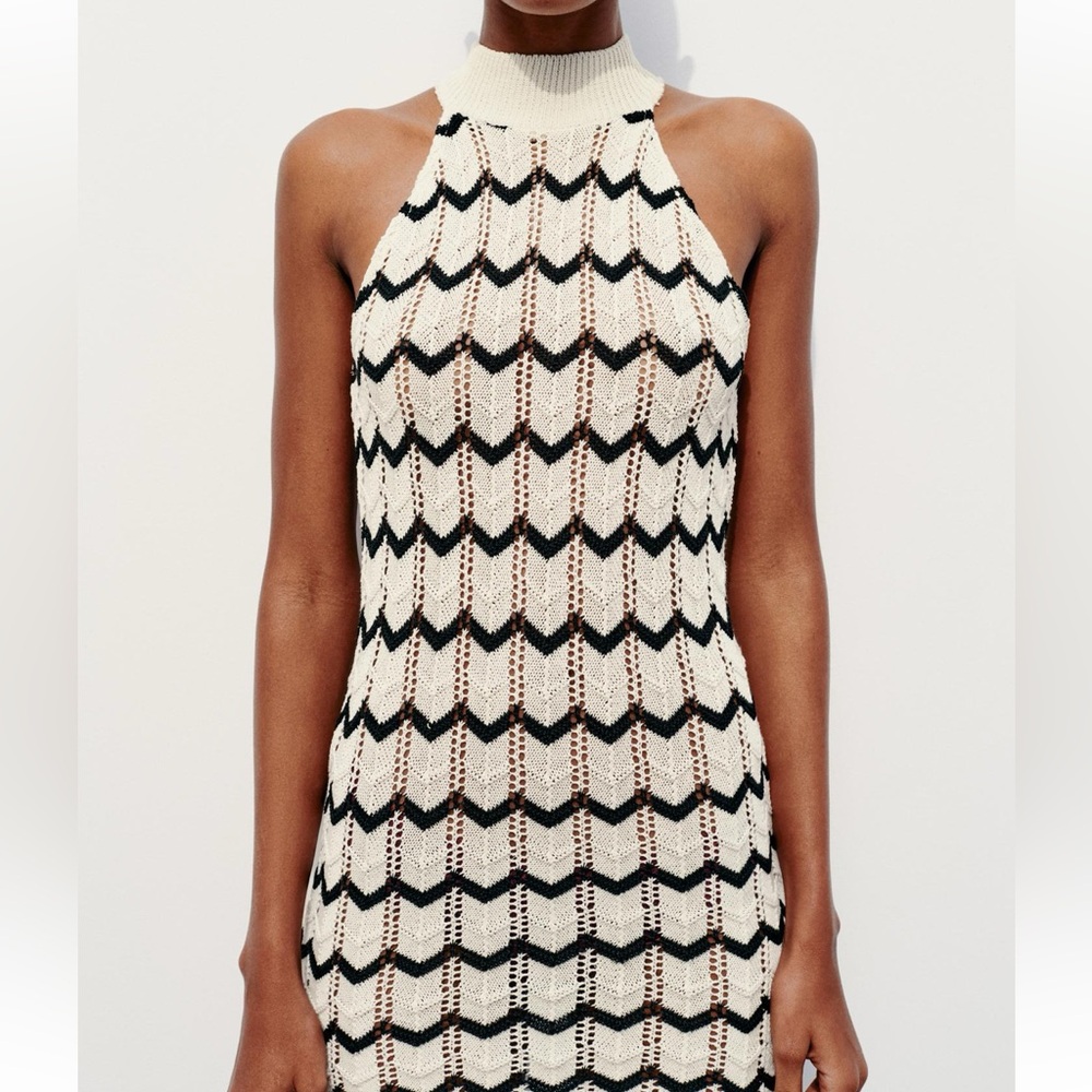 BLOGGERS FAV ZARA STRIPED KNIT MINI DRESS - Picture 5 of 5
